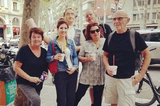 Welcome Private Chauffeured Tour with Licensed Guide - Mercat de la Boqueria: food market views with local guidance