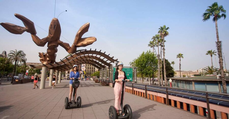 ❤️Welcome to Barcelona❤️ Segway Tour - Where you start in Barcelona: Carrer d’En Groc and the Gothic Quarter vibe