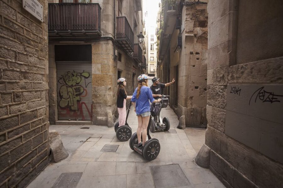❤️Welcome to Barcelona❤️ Segway Tour - Training, helmets, and safety-first handling (without killing the fun)