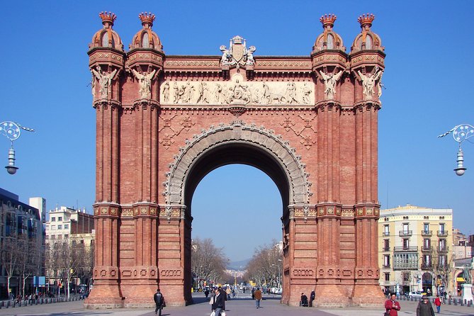 Welcome Tour in Barcelona - Price and value: $180.24 for a private 3-hour intro