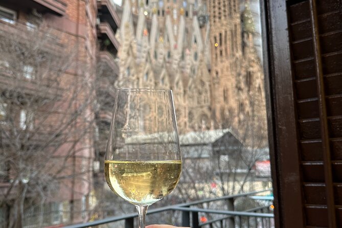 Wine tasting with a view of the Sagrada Familia - Price and Value: Why $58.94 Can Be a Smart Night Out