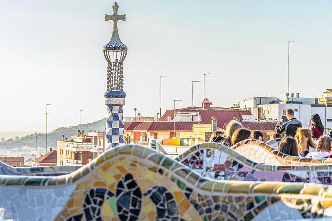 Wonders of Gaudi: Park Guell & Sagrada Familia Private Tour - Who should book this Gaudí pairing?